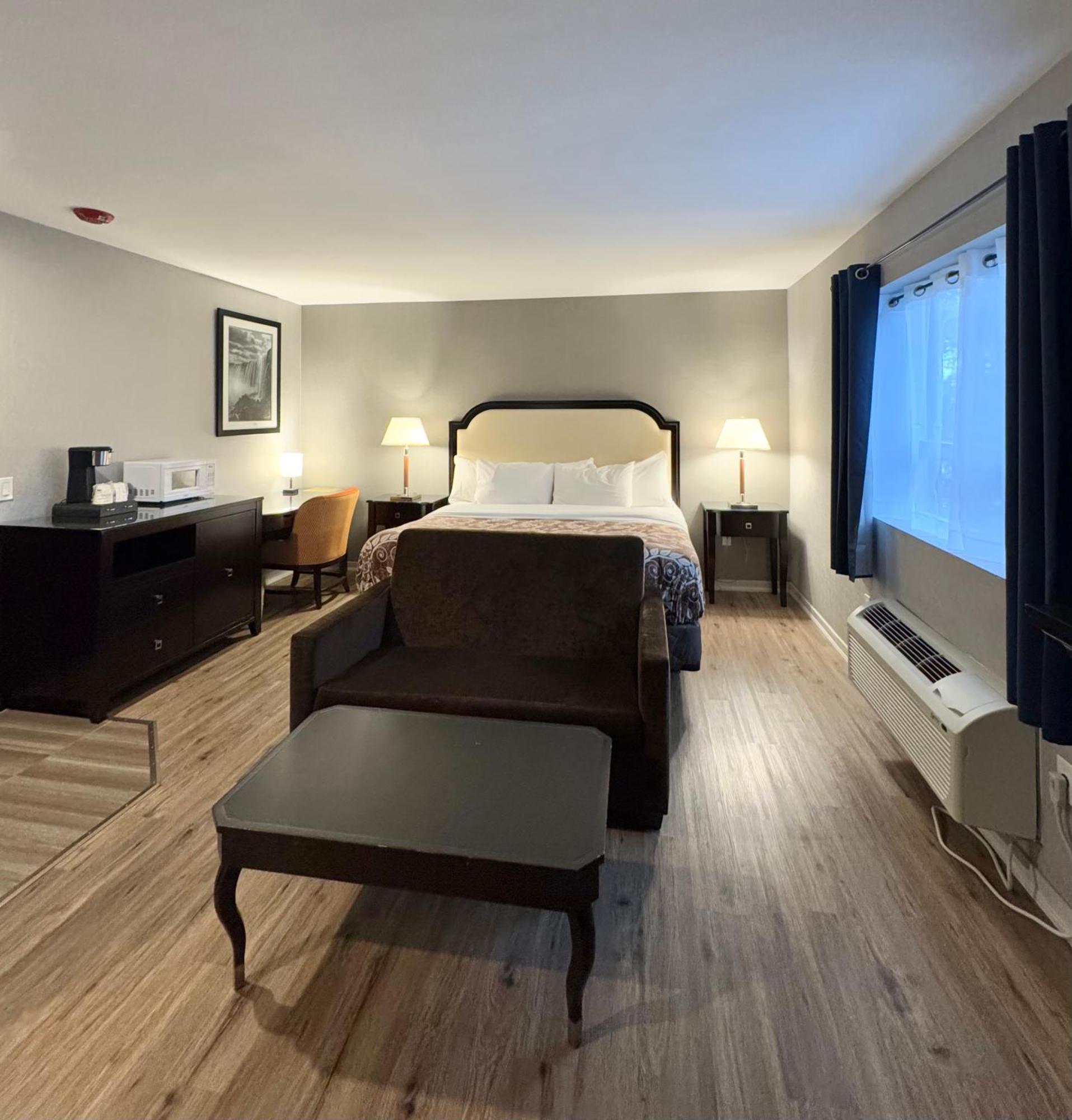 Big Bird Inn Wawa, Surestay Collection By Best Western Luaran gambar